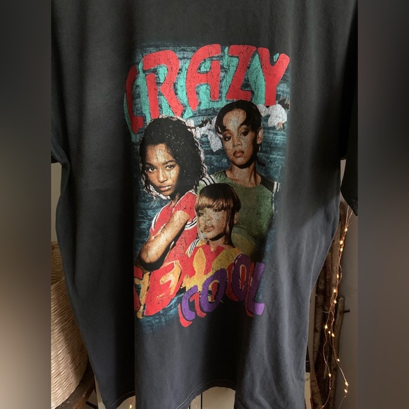 TLC Tee - Picture 5 of 10